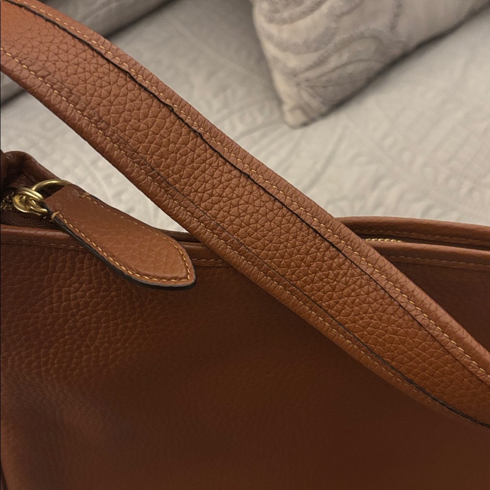 Coach Cary in Saddle Tan - Large - Picture 12 of 13